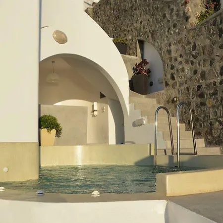 Stefani Suites Apart Otel Fira (Santorini)