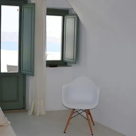 Stefani Suites Aparthotel 2*