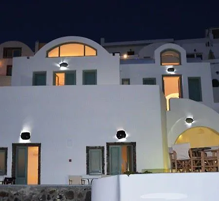 Stefani Suites Fira (Santorini)
