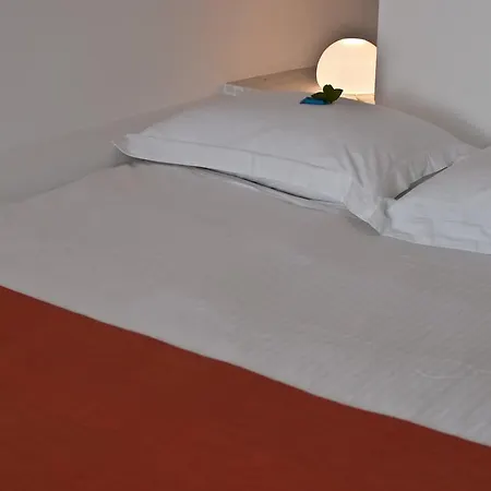 Stefani Suites 2*
